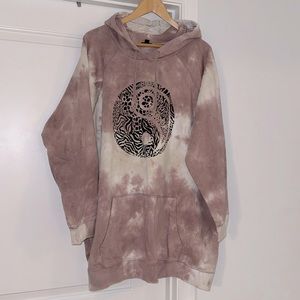 Torrid Tye Dyed Hoodie in Size 5